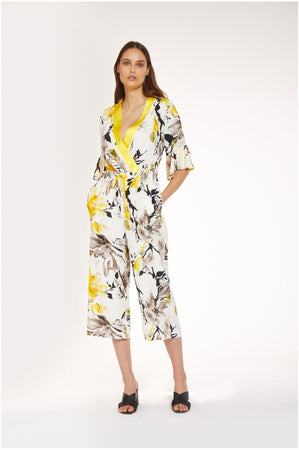 TUTA CON SCOLLO INCROCIATO