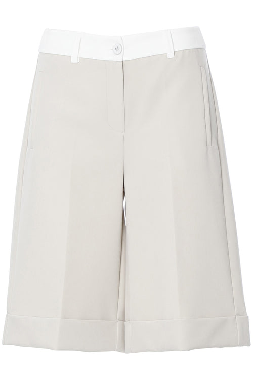 BERMUDA CON CINTURINO A CONTRASTO