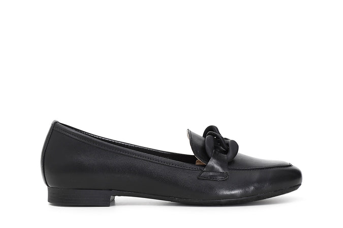 MOCASSINI IN PELLE CON CATENA