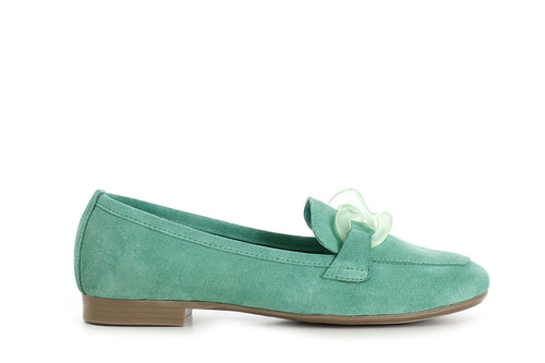 MOCASSINO IN PELLE SCAMOSCIATA CON CATENA