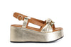 SANDALO IN PELLE CON CATENA