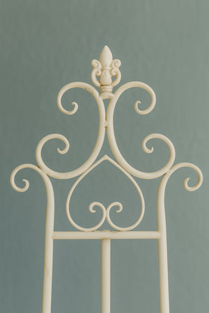 Biscottini Portaquadro in ferro battuto finitura bianca anticata L53xPR96xH150 cm Elegante