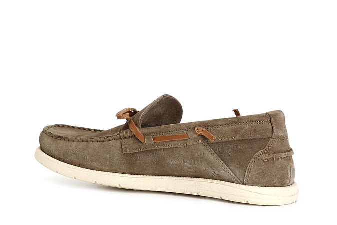 MOCASSINO IN PELLE SCAMOSCIATA