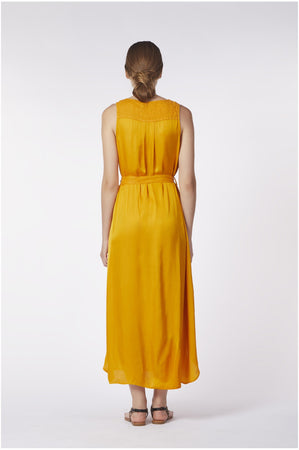 ABITO SMANICATO BIMATERIALE