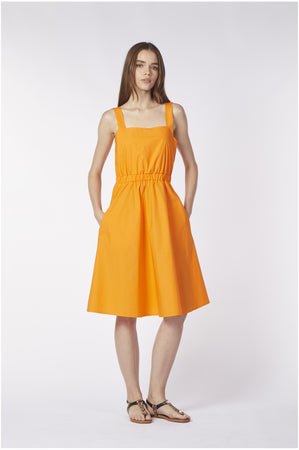 ABITO CON SPALLINI ED ELASTICATURA IN VITA