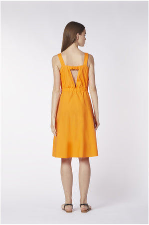 ABITO CON SPALLINI ED ELASTICATURA IN VITA