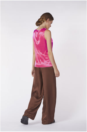 TOP CON SCOLLO DRAPPEGGIATO