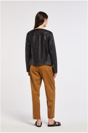 GIACCA SIMILPELLE CON BOTTONI