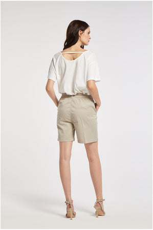 SHORT CON CINTURINO ELASTICO