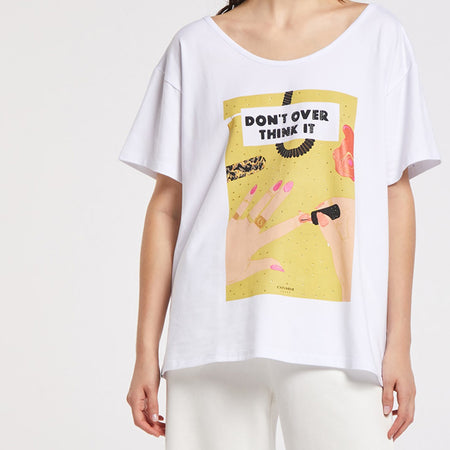 TSHIRT STAMPA UNGHIE SMALTATE