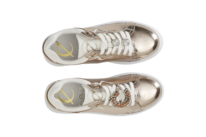 SNEAKERS IN MATERIALE LAMINATO CON ACCESSORI LEVA E METTI