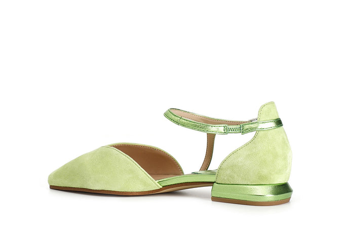 BALLERINA IN PELLE SCAMOSCIATA CON LACCIO LAMINATO ASIMMETRICO