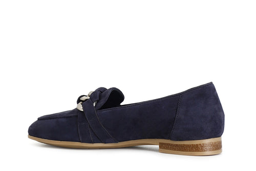 MOCASSINO IN PELLE SCAMOSCIATA CON MORSETTO CATENA