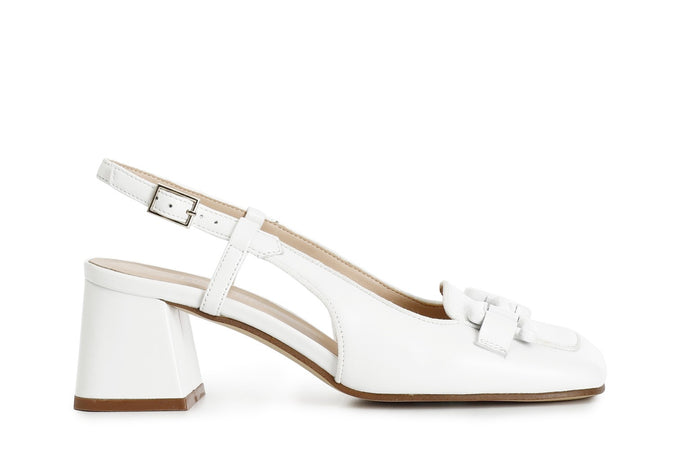 SCARPA IN NAPPA APERTA DIETRO CON MORSETTO