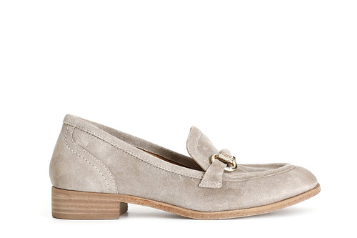 MOCASSINO IN PELLE SCAMOSCIATA CON MORSETTO