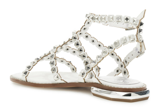 SANDALO DOPPIA FIBBIA CON BORCHIE SFACCETTATE