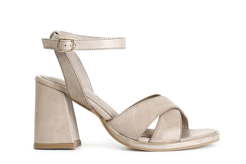 SANDALO IN PELLE INCROCIATO SUL DAVANTI