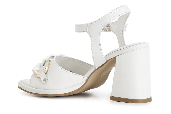 SANDALO IN PELLE CON ACCESSORIO