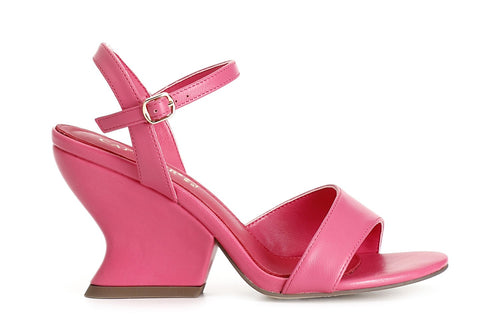 SANDALO ASIMMETRICO IN PELLE