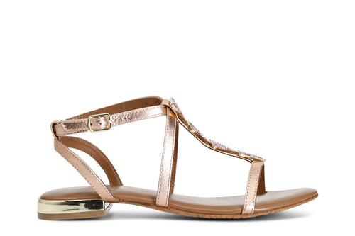 SANDALO IN PELLE CON ACCESSORIO TRIANGOLO STRASS