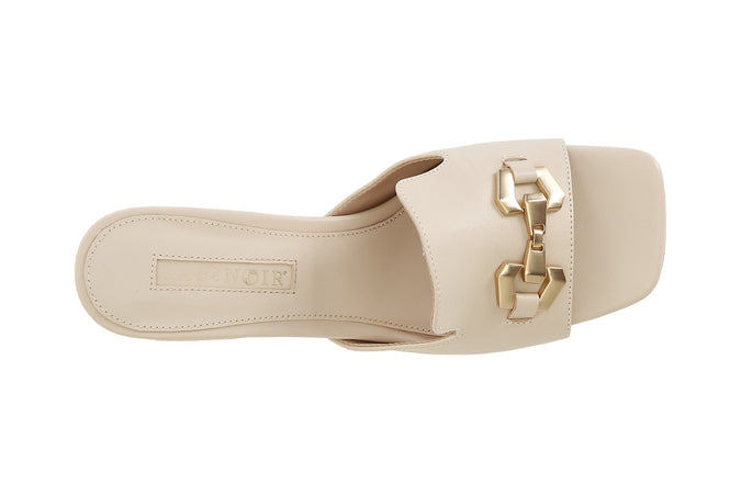 CIABATTA IN PELLE CON ACCESSORIO