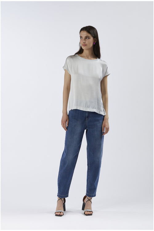 BLUSA A SCATOLINA CON MANICHE A PIPISTRELLO