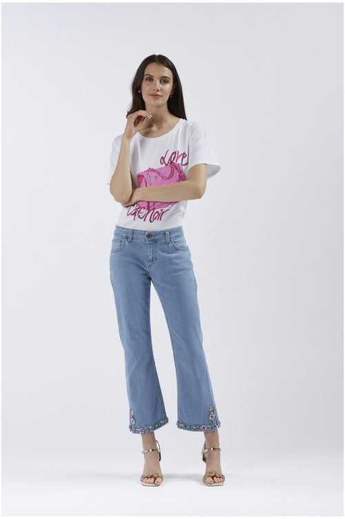 PANTALONE BOOT CUT CON RICAMO AL FONDO