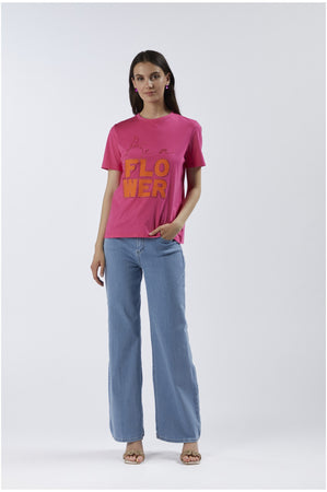 T SHIRT BASICA A MANICHE CORTE BE A FLOWER