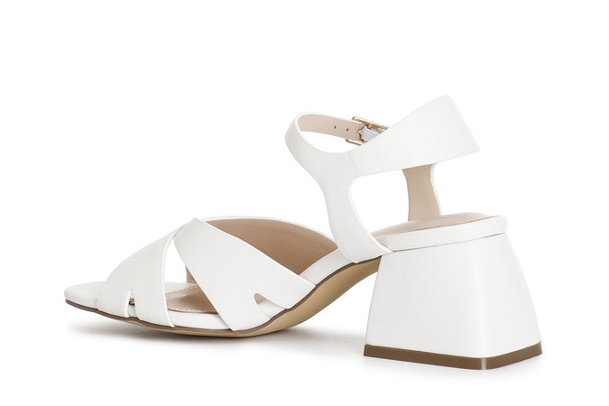 SANDALO GILDA IN NAPPA CON INCROCIO