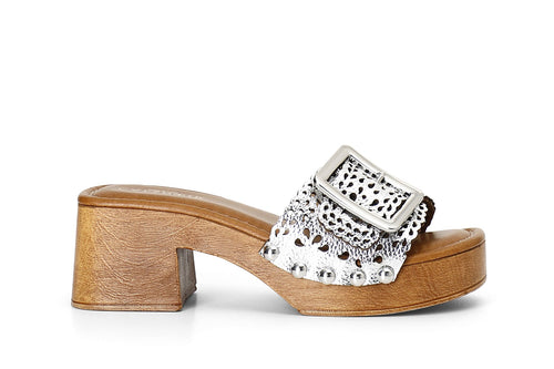 CIABATTA CON TOMAIA TRAFORATA