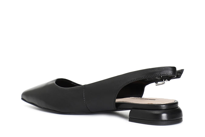 BALLERINA IN PELLE CON LACCIO DIETRO