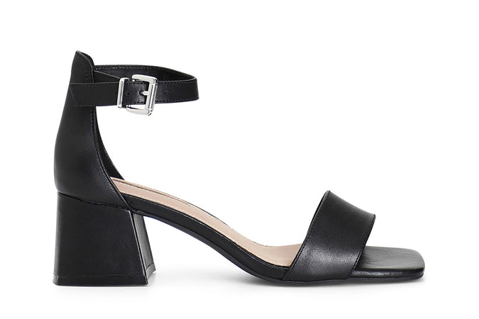 SANDALO IN PELLE CON CINTURINO ALLA CAVIGLIA