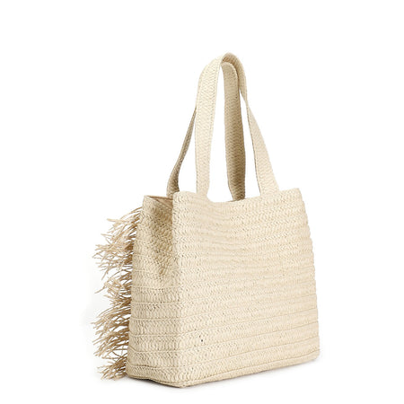 shopping in raffia con applicazione di bottoni e frange