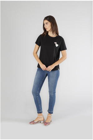 TSHIRT MANICA CORTA CON PATCH