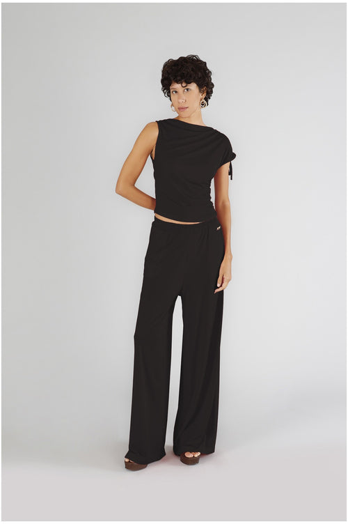 TOP ASIMMETRICO CON DRAPPEGGIO LATERALE