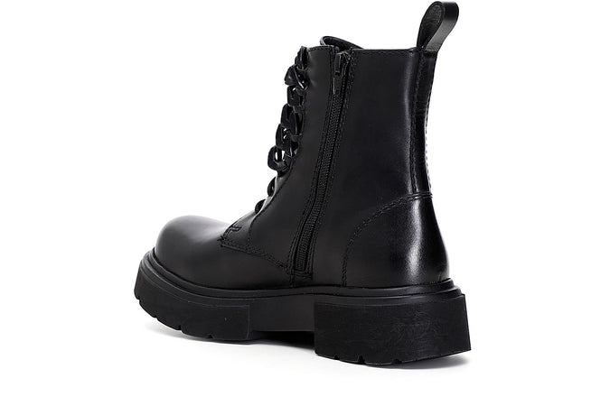 TRONCHETTO ALLACCIATO IN PELLE CON CATENA STRASS