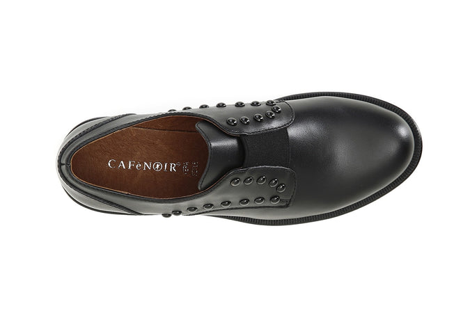 DERBY IN PELLE CON BORCHIE