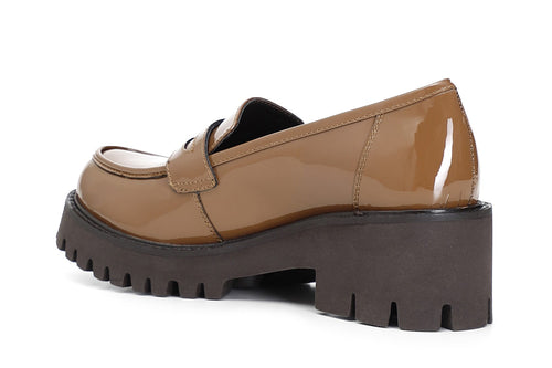 MOCASSINO IN PELLE VERNICIATA