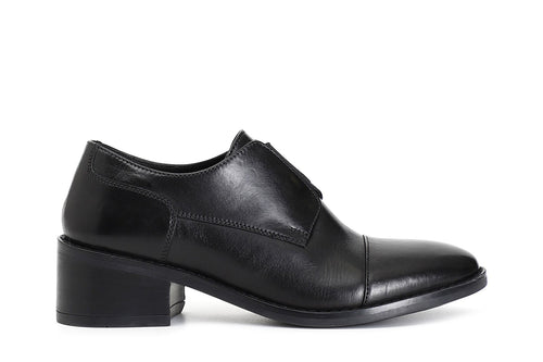 SCARPA IN PELLE CON ELASTICO