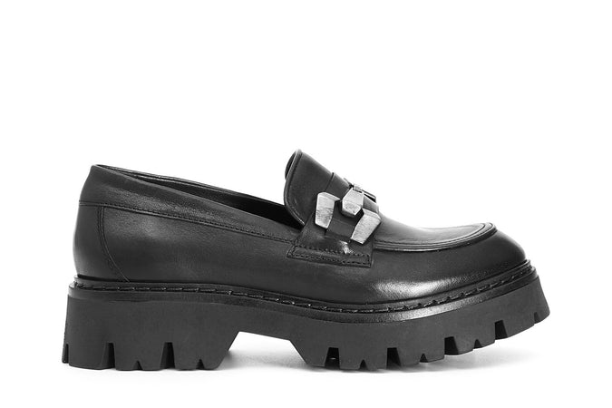 MOCASSINO IN PELLE CON MORSETTO
