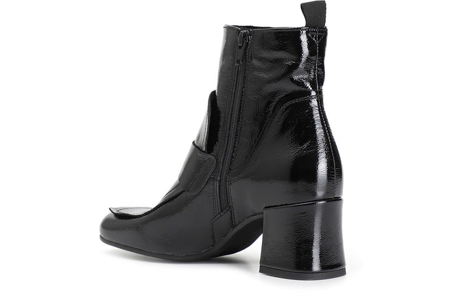 TRONCHETTO IN VERNICE