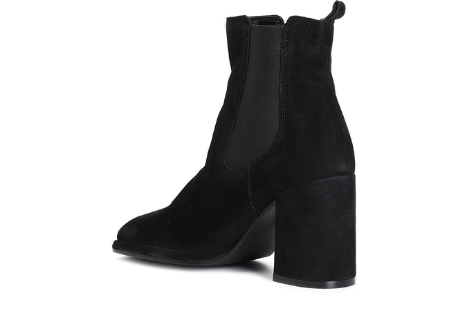 TRONCHETTO CON ELASTICO IN PELLE SCAMOSCIATA