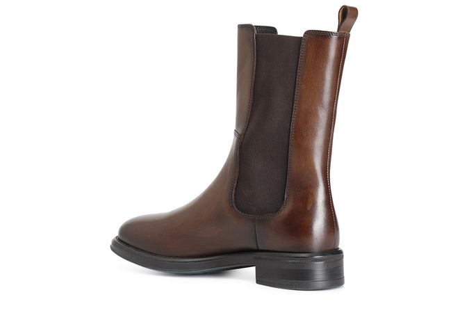 STIVALETTO IN PELLE CON ELASTICI