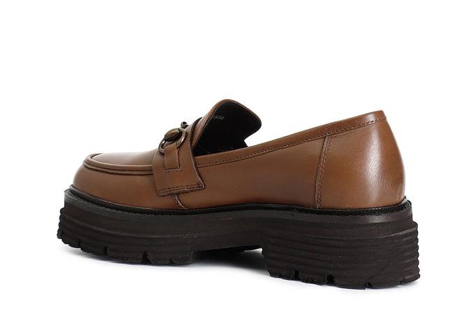 MOCASSINO IN PELLE CON MORSETTO