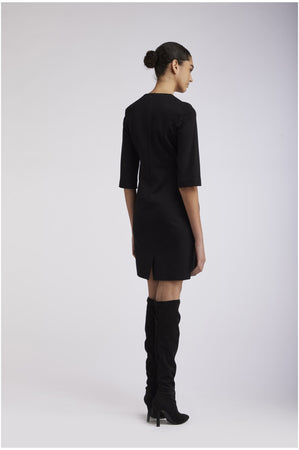 ABITO TUBINO MOTIVO ALLO SCOLLO IN TESSUTO ELASTICIZZATO