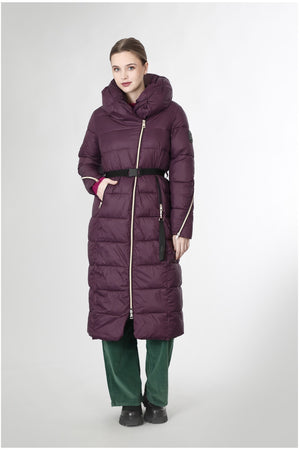 PIUMINO CON CINTURA ELASTICA E COLLO AVVOLGENTE