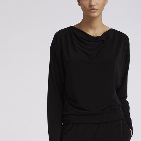 TOP CON MANICHE PIPISTRELLO