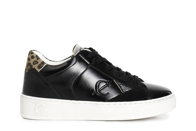 SNEAKERS EFFETTO LAMINATO
