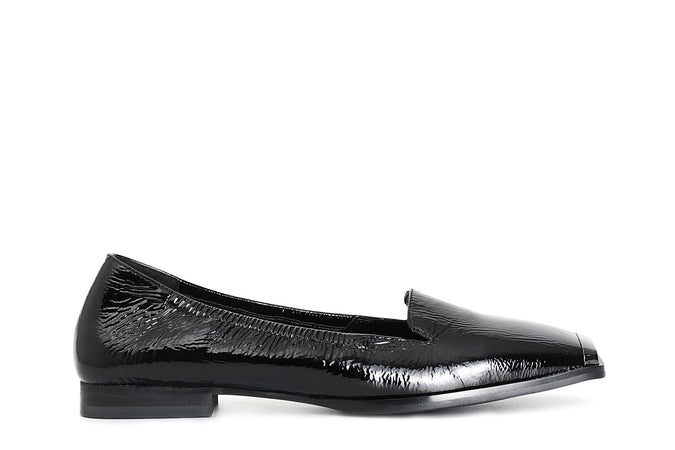 PANTOFOLA CON ELASTICO IN NAPLAK CON PUNTALE METALLICO