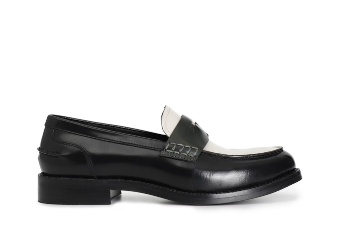 MOCASSINO IN PELLE ABRASIVATA IN TRE COLORI CON ACCESSORIO